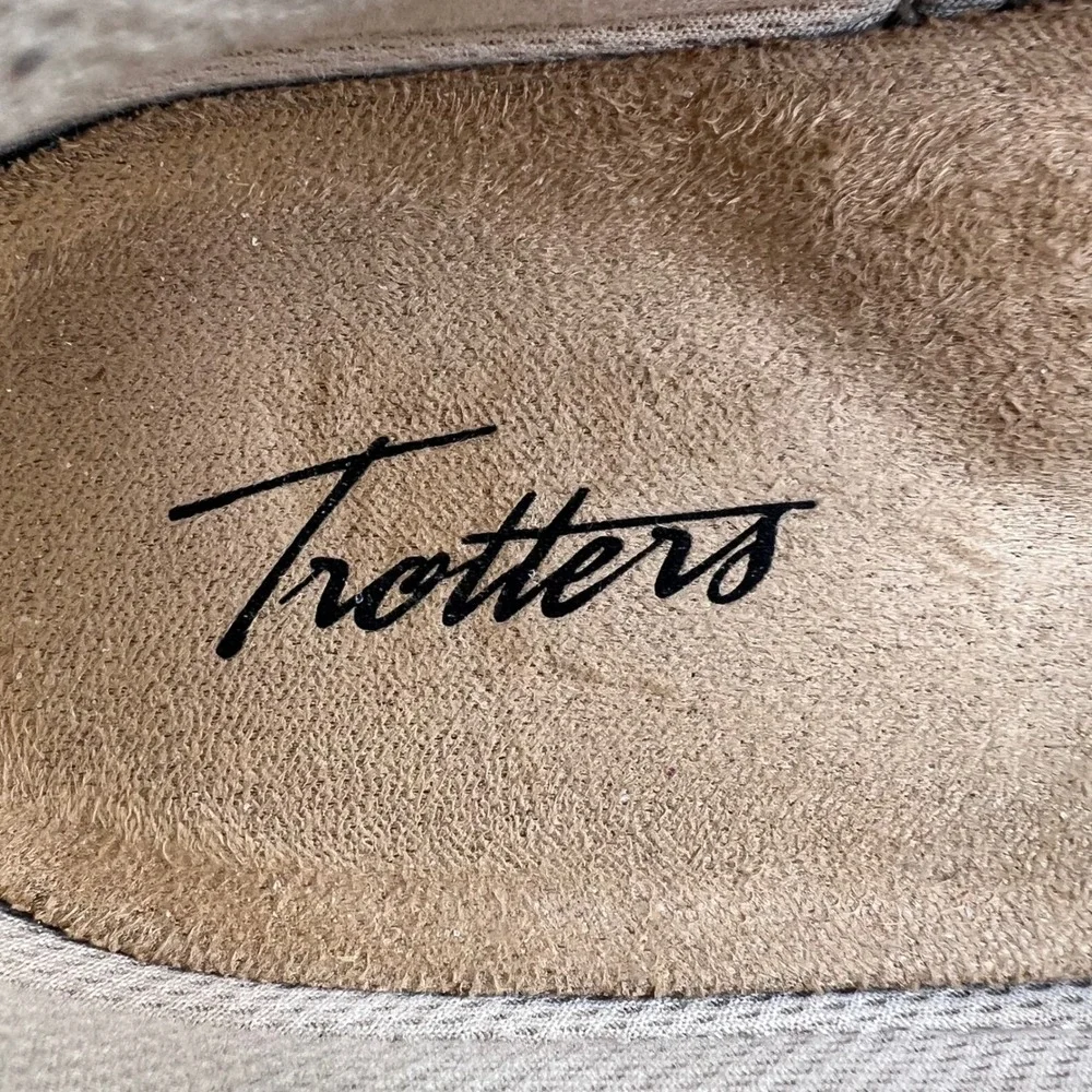 Trotters Woven Espadrille Slip On Flats Tan Brown Leather‎ Accent Women Size 10N